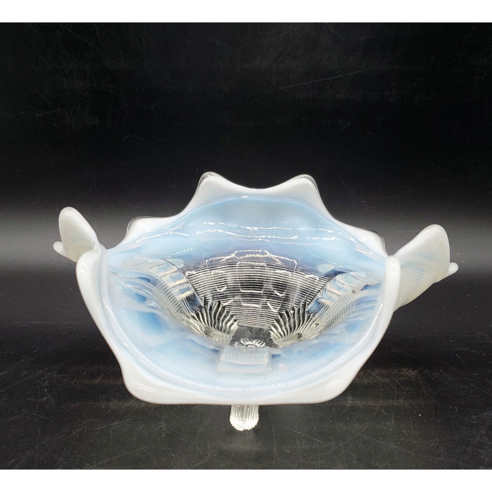 Vintage NORTHWOOD Three-Footed, Tri-Corner, Opalescent Klondyke Glass Candy Dish